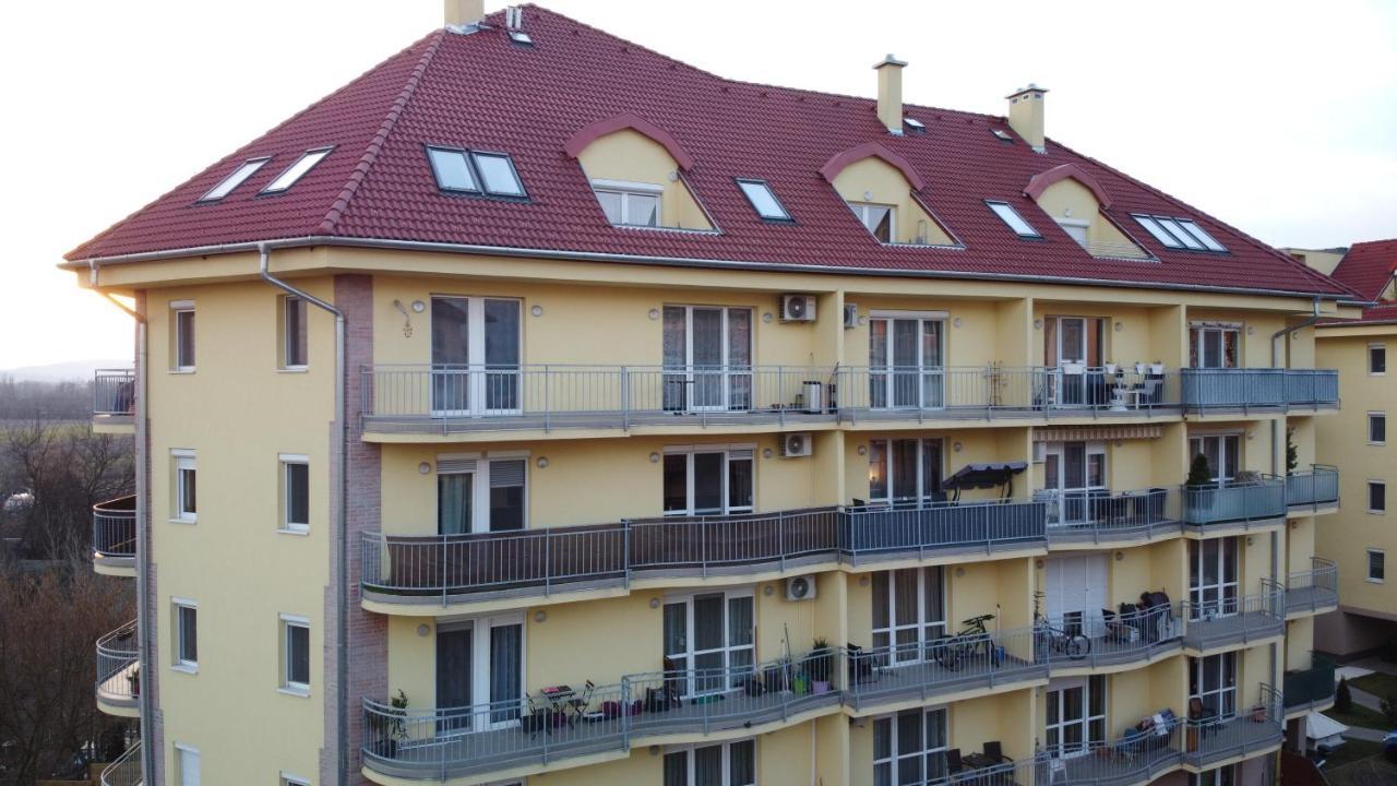Apartment Krisztina Duna Garden